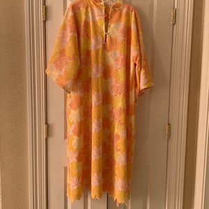 In style of la vie style house caftans.  One size